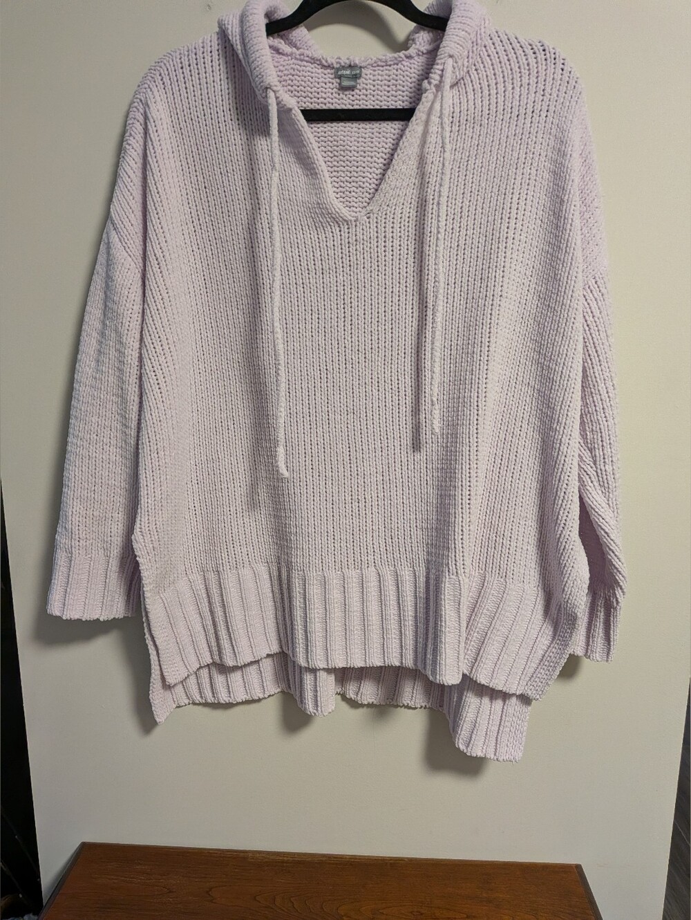 Aerie. Size S. Lilac Hooded Knit Sweater With Drawstring Hood And High Low Hem.